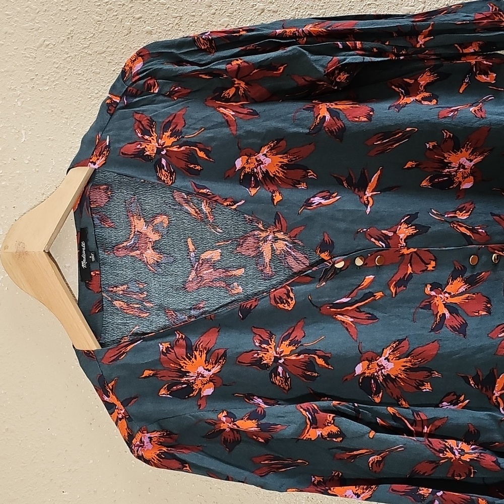 Madewell Floral Button Front Easy Dress. - Picture 2 of 6